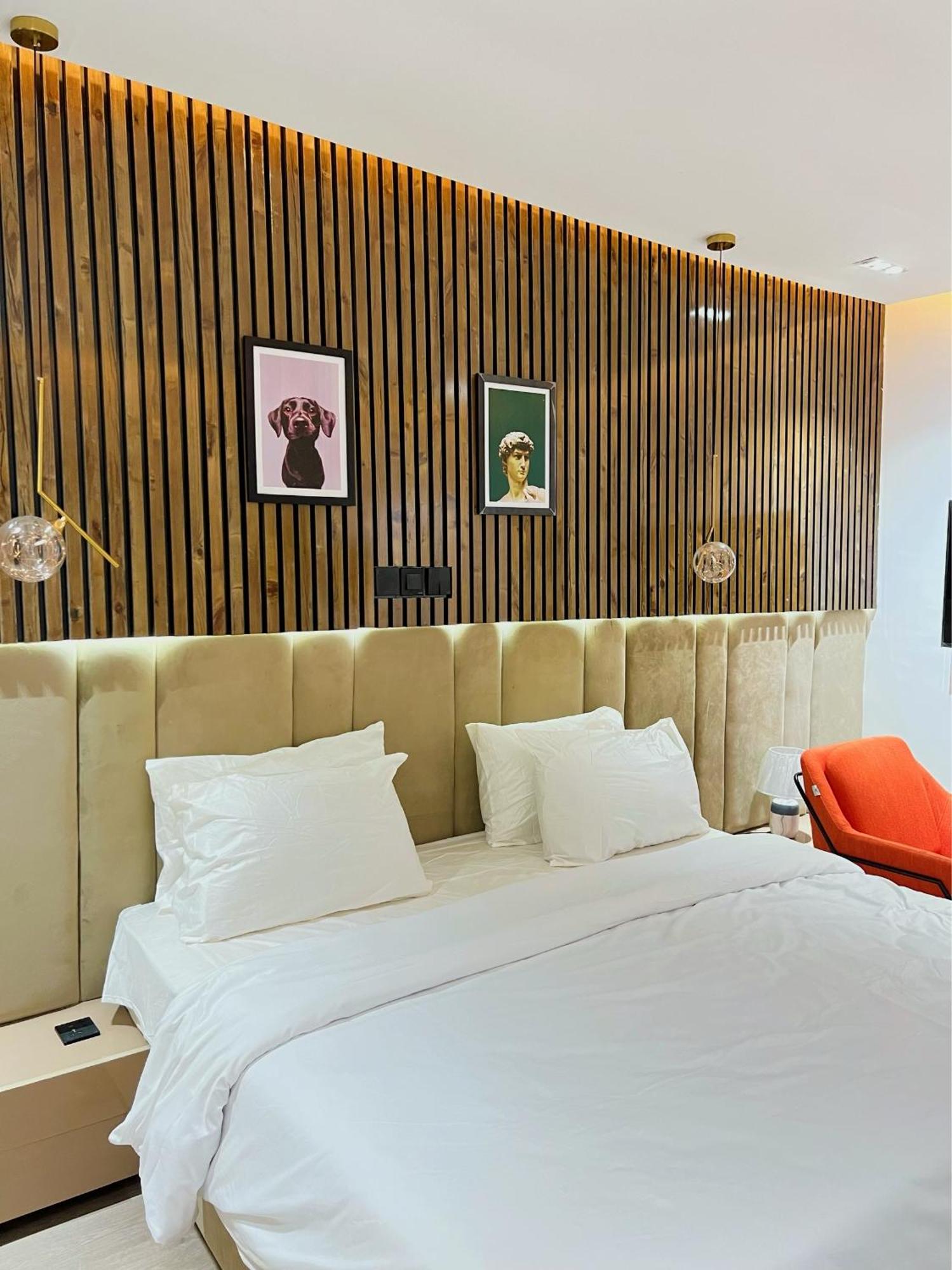 Austra Hotels And Apartments Maitama Абуджа Екстер'єр фото
