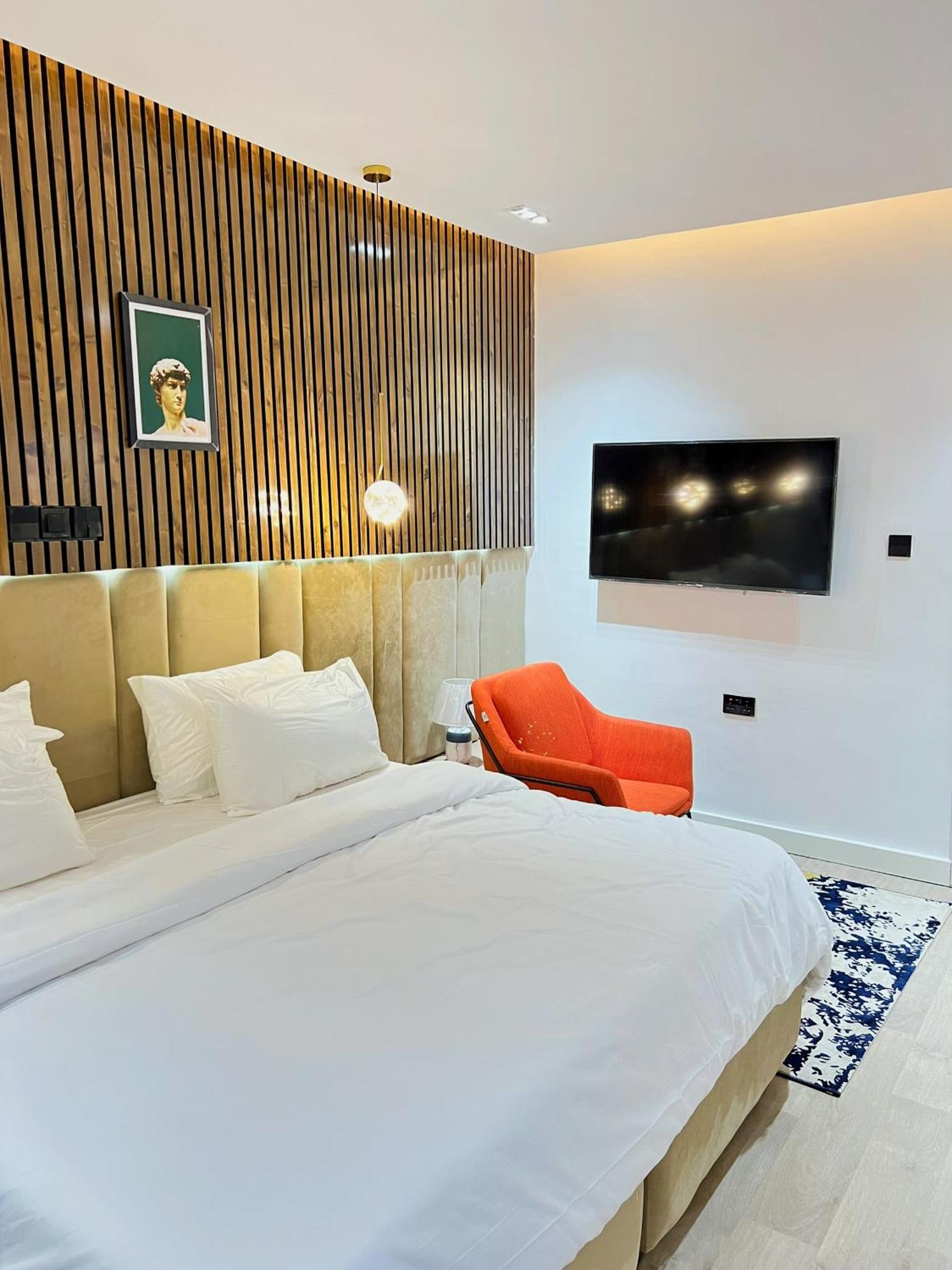 Austra Hotels And Apartments Maitama Абуджа Екстер'єр фото